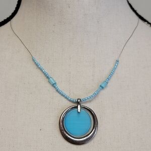Avon Circle Cats Eye Pendant Necklace Blue Silver Tone Beaded Boho‎ Southwestern